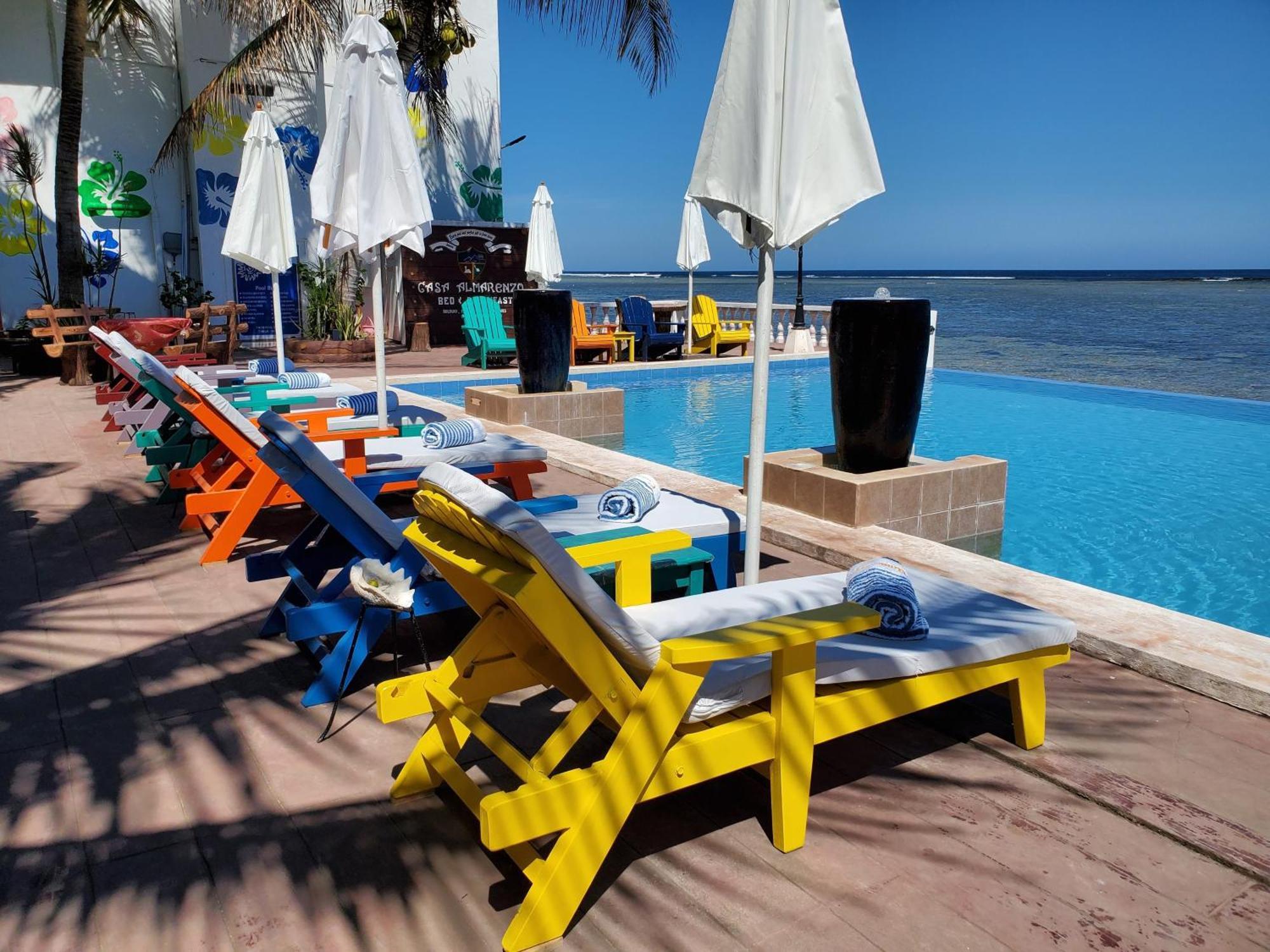 Casa Almarenzo Bed & Breakfast Bolinao Kültér fotó