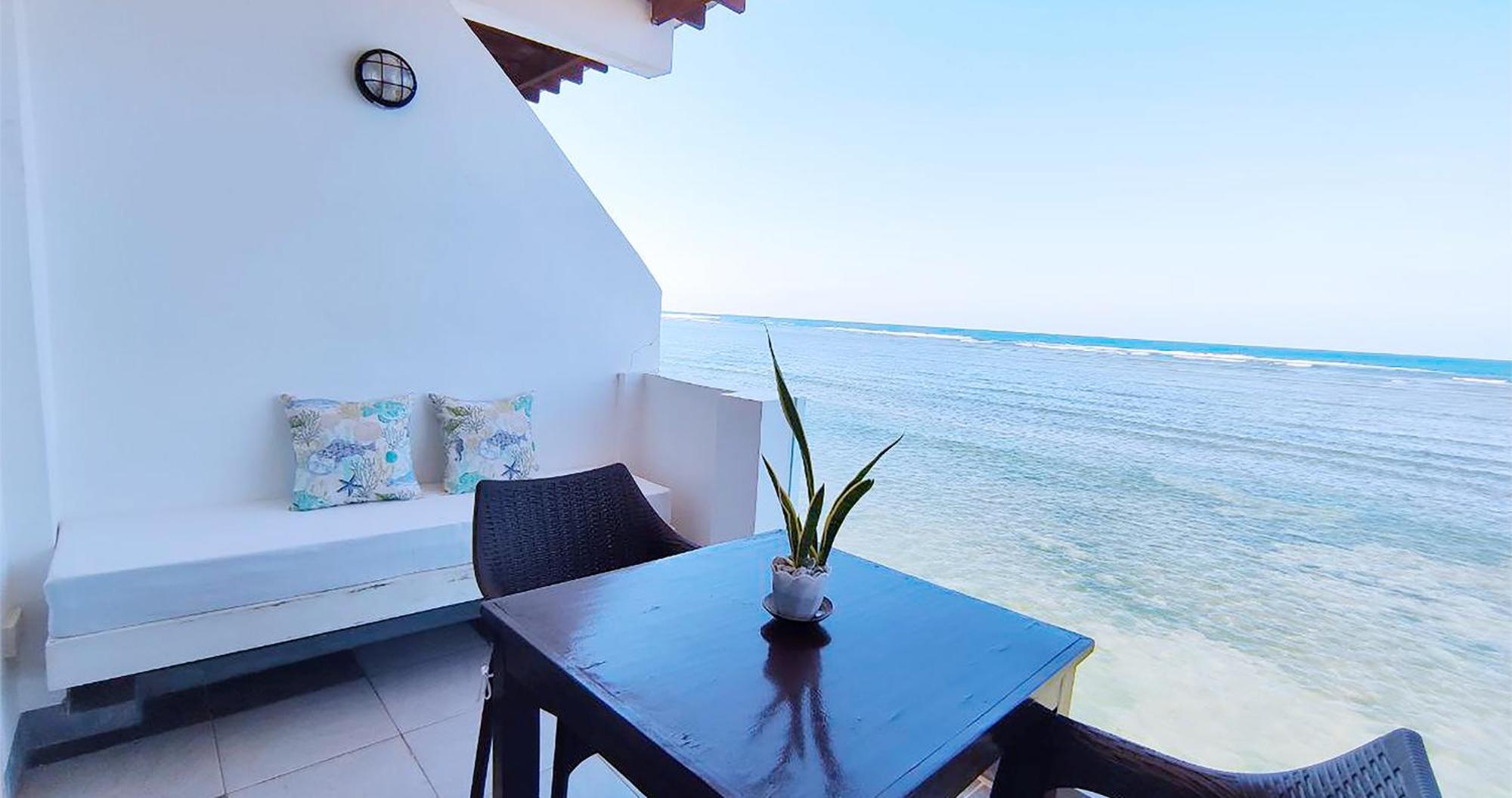 Casa Almarenzo Bed & Breakfast Bolinao Kültér fotó