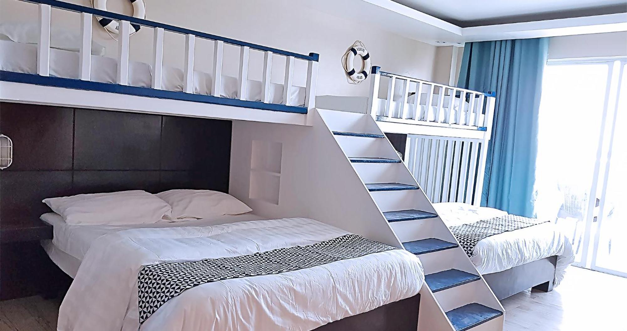 Casa Almarenzo Bed & Breakfast Bolinao Kültér fotó