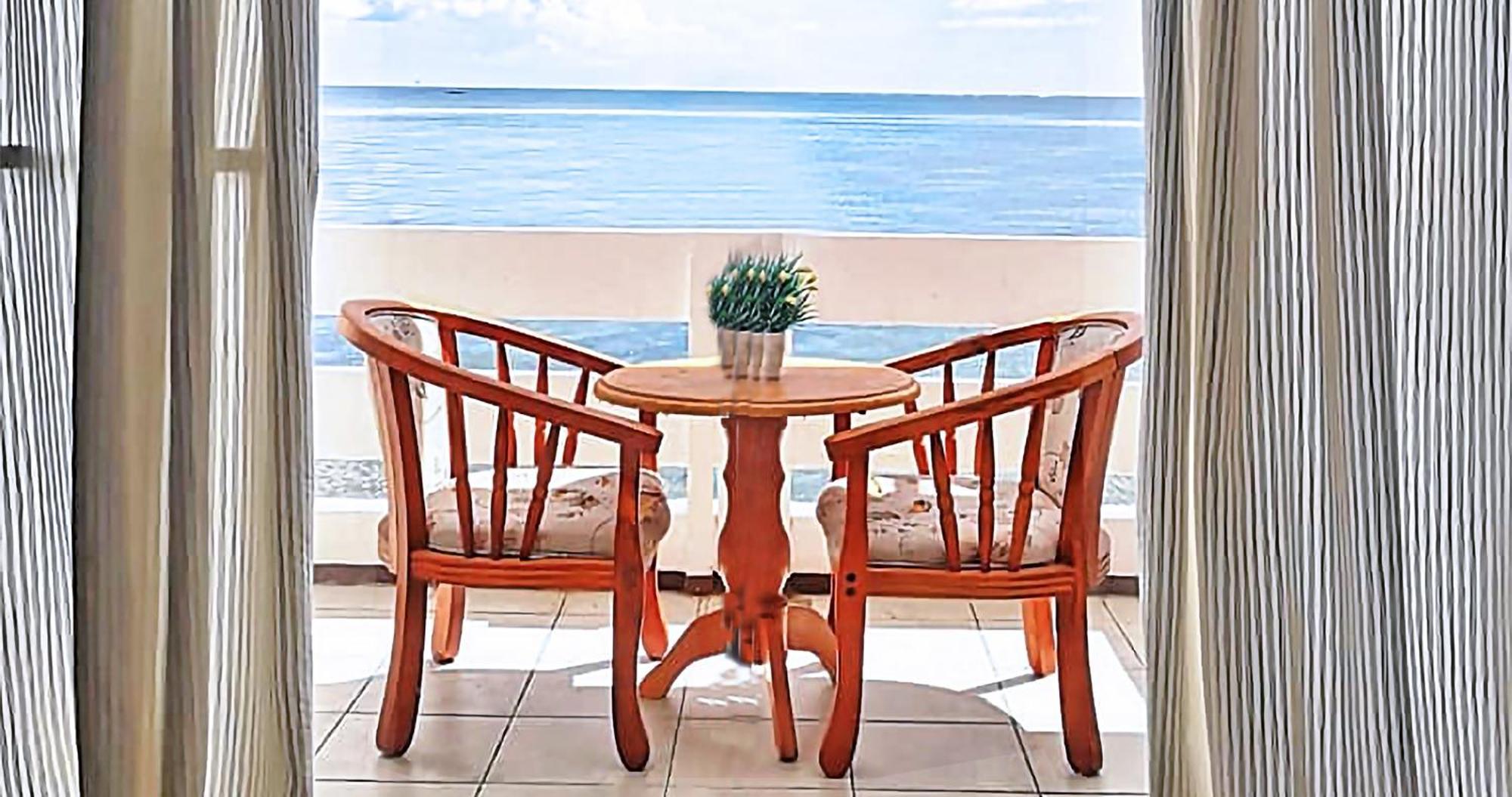 Casa Almarenzo Bed & Breakfast Bolinao Kültér fotó
