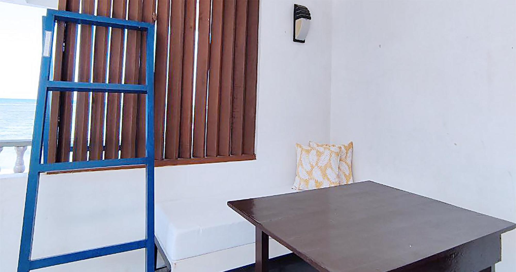 Casa Almarenzo Bed & Breakfast Bolinao Kültér fotó