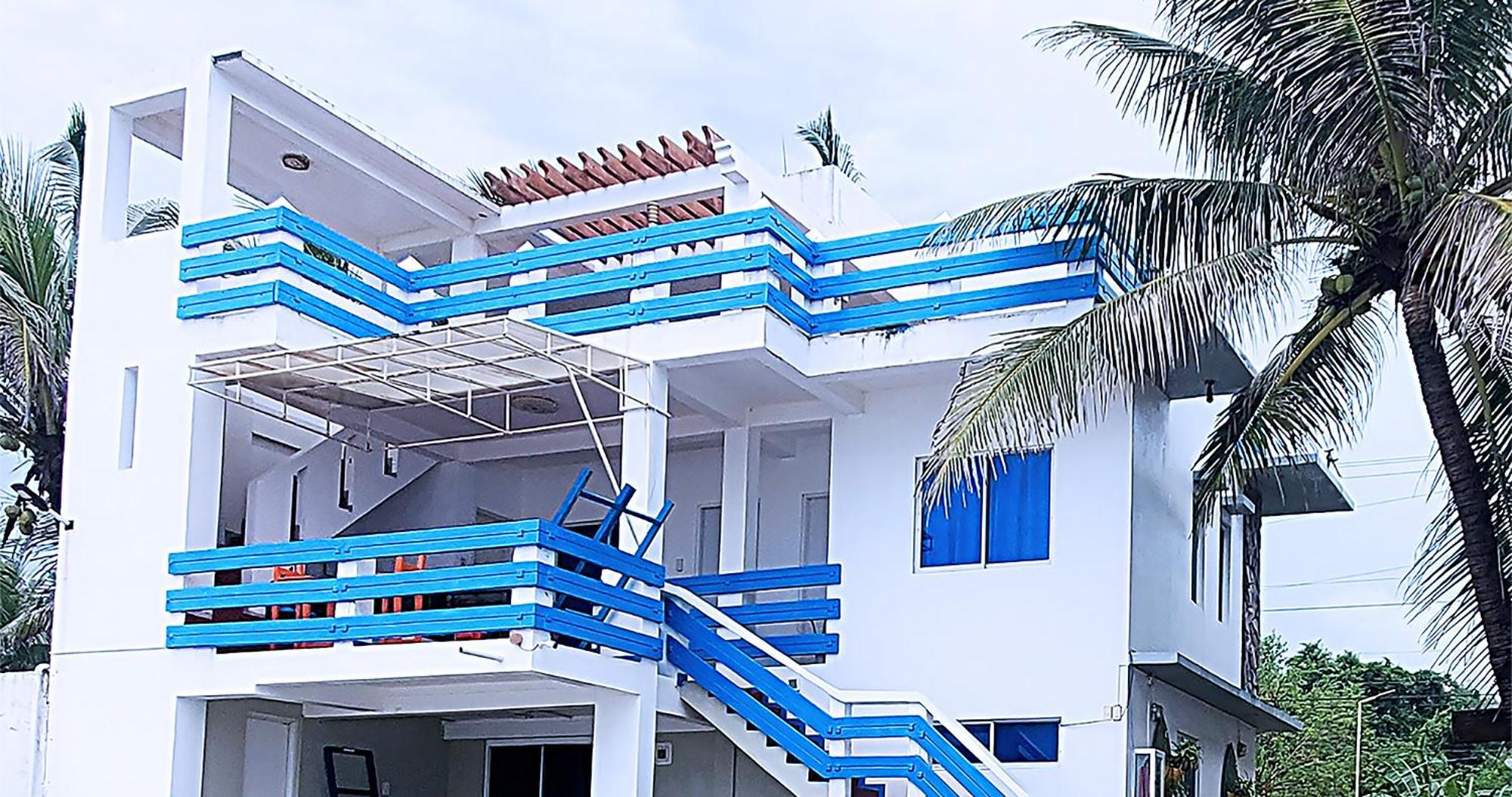 Casa Almarenzo Bed & Breakfast Bolinao Kültér fotó